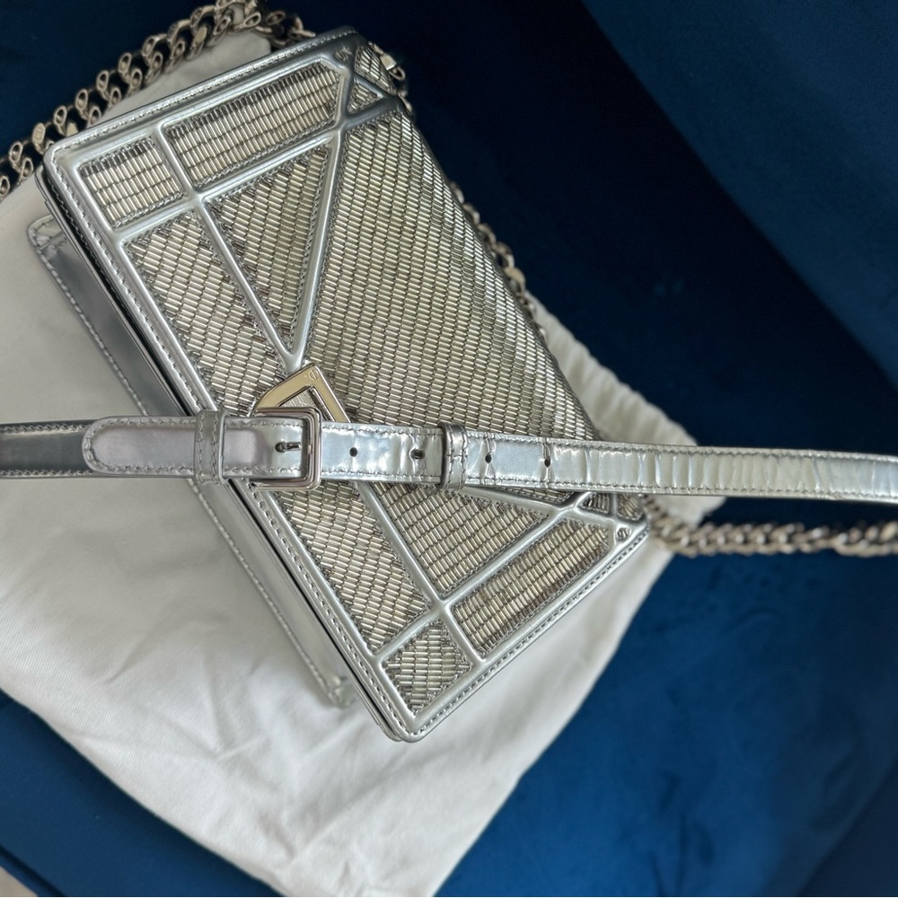 Dior Silver Crossbody Bag with Chevron Design - Picture 11 of 11